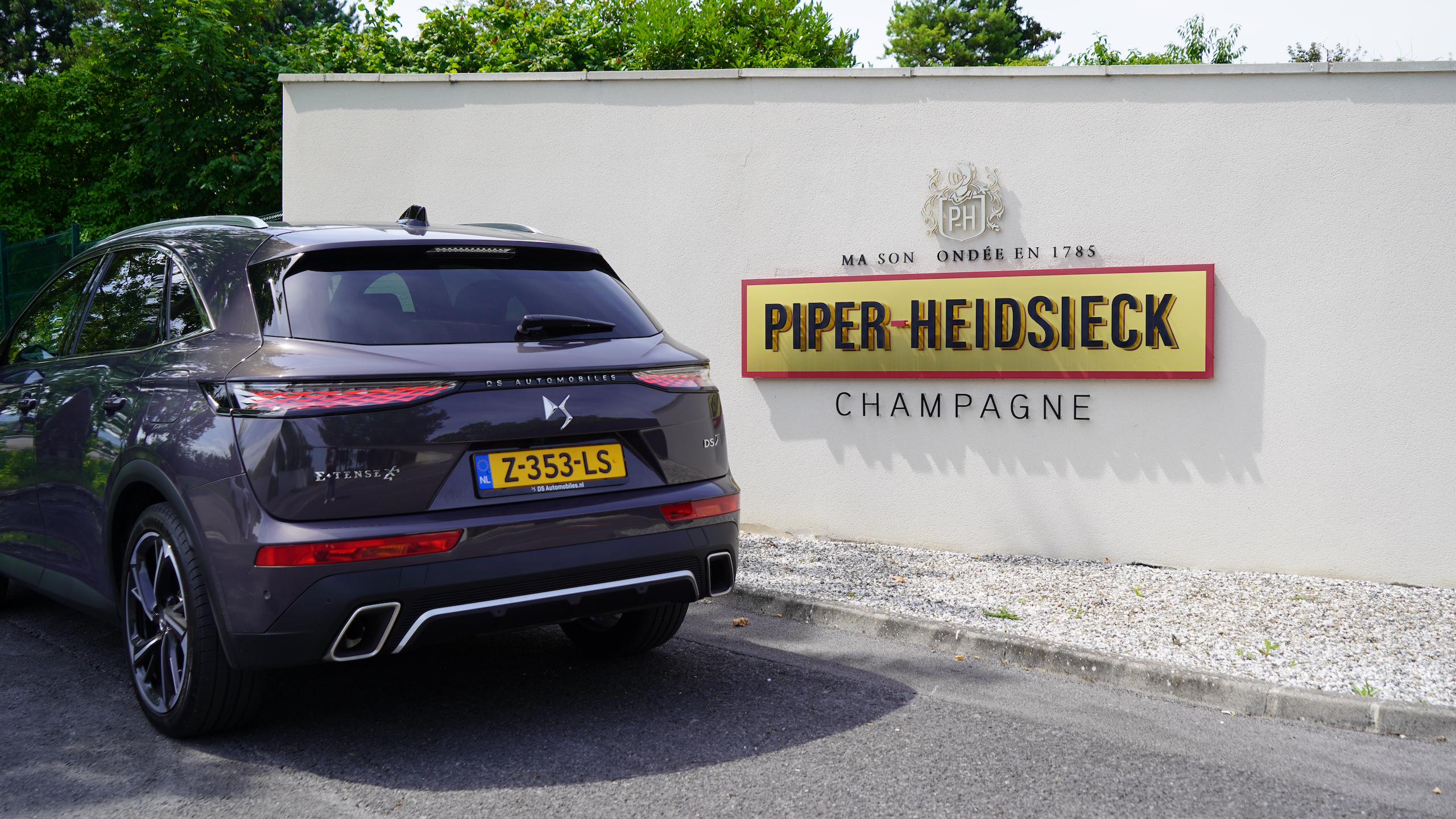 Het luxe Piper Heidsieck past wel bij het imago van de DS 7