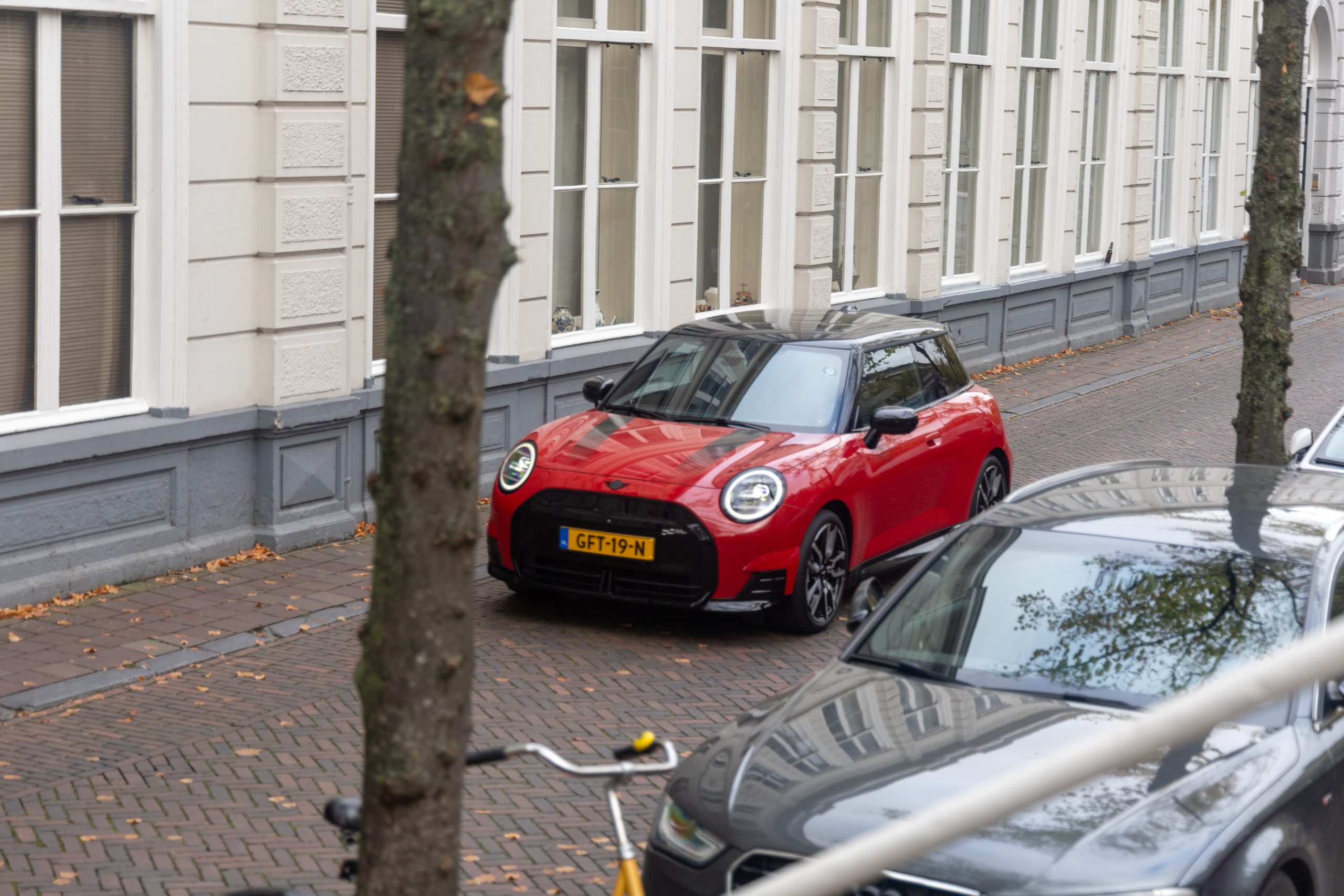 MINI Cooper S Electric boven