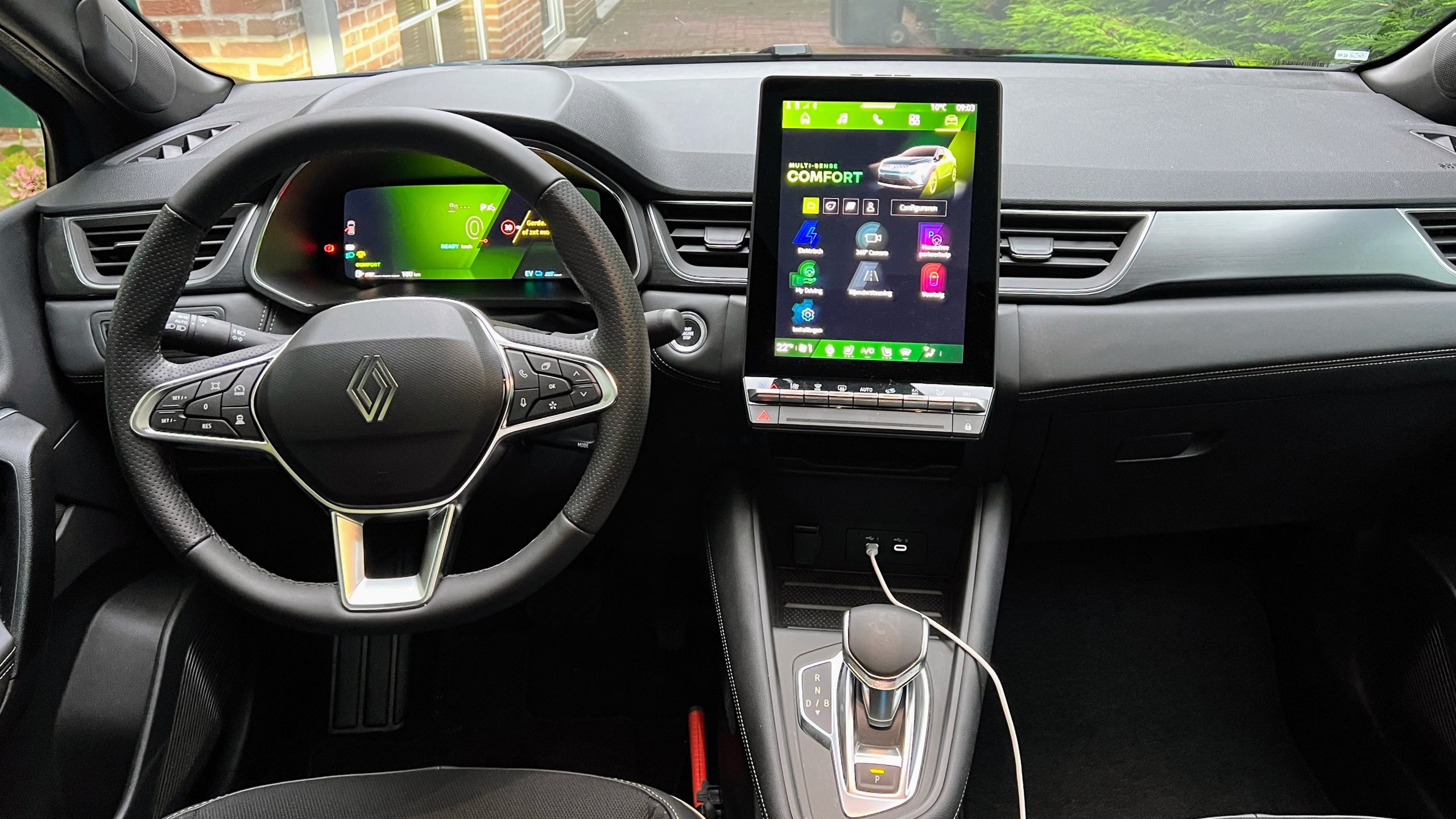 Renault_Symbioz_Iconic_E-Tech_Full-Hybrid_145_Interieur