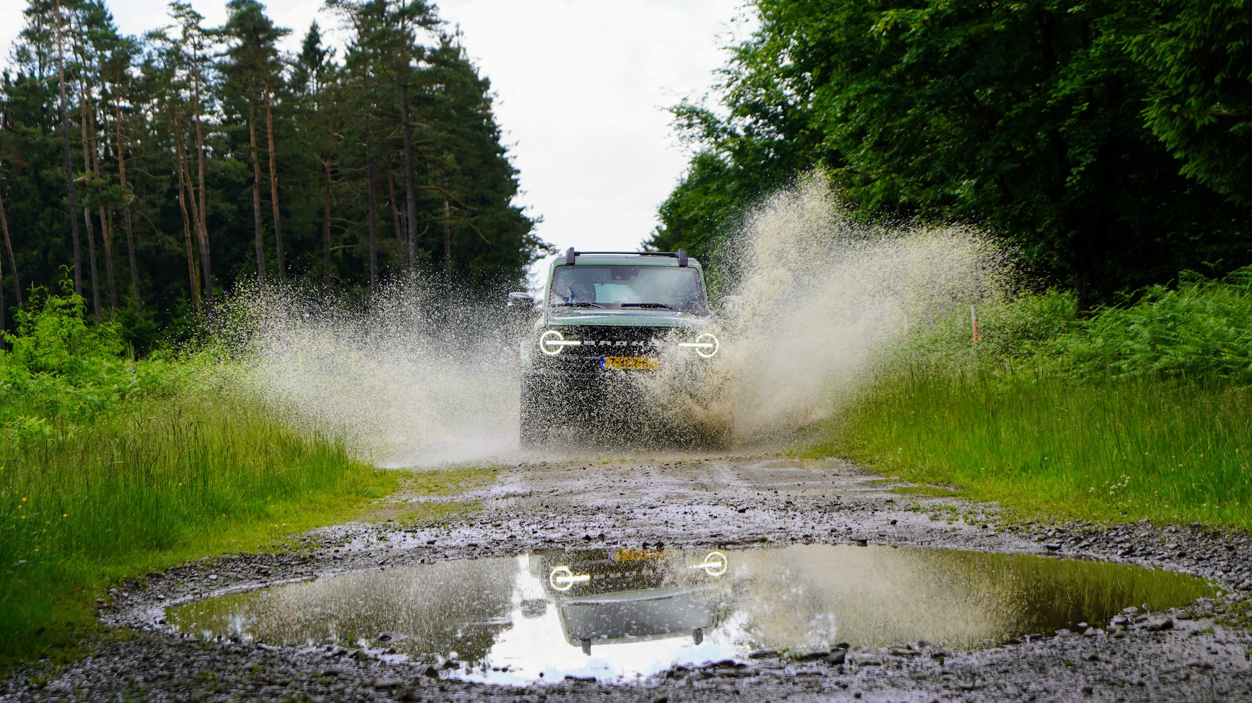 Ford_Bronco_Ardennen_3