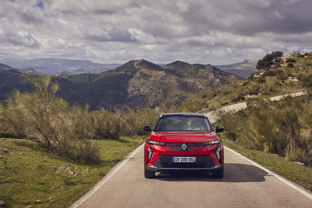 Renault Scenic E-Tech Electric Car of the Year