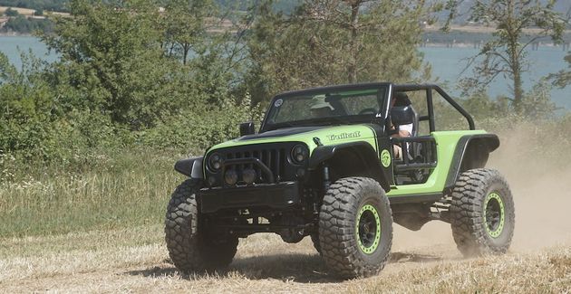 Jeep Trailcat, concept car met 707 Pk voor als dingen nog eens echt een uitdaging worden