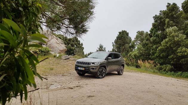 Jeep Compass \u00e9\u00e9n met de natuur