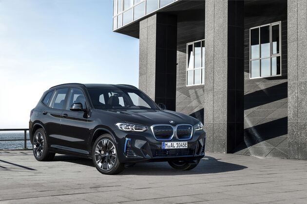 Nieuwe_BMW_iX3_2021