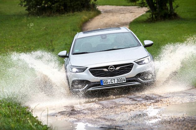 Opel-Insignia-Country-Tourer-500213