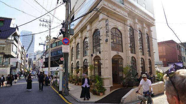 Het trendy Sinsa-dong district, onvergelijkbaar met Seongsu-dong