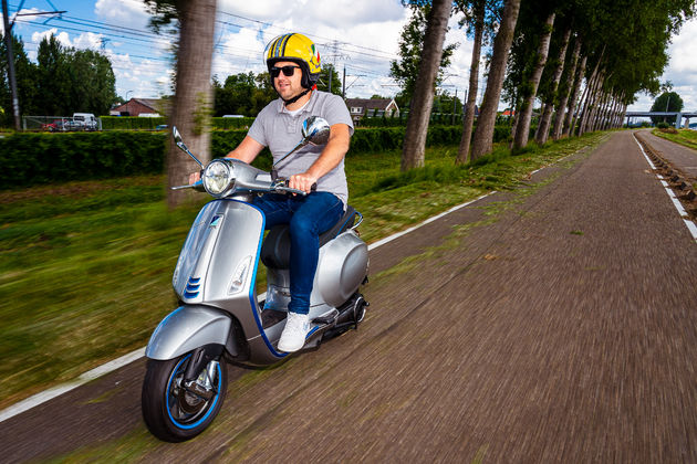 Vrijwel geruisloos touren met de Vespa